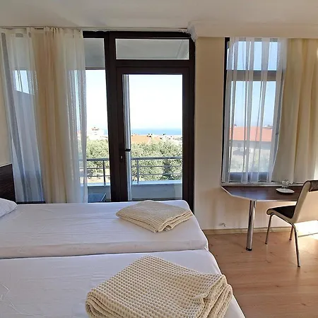 Otel Linda's Apart *